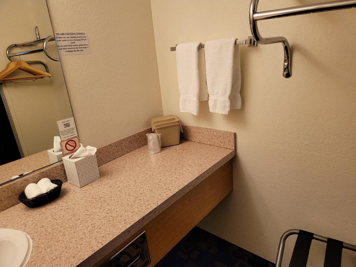 Morningglory Inn & Suites Bellingham Esterno foto