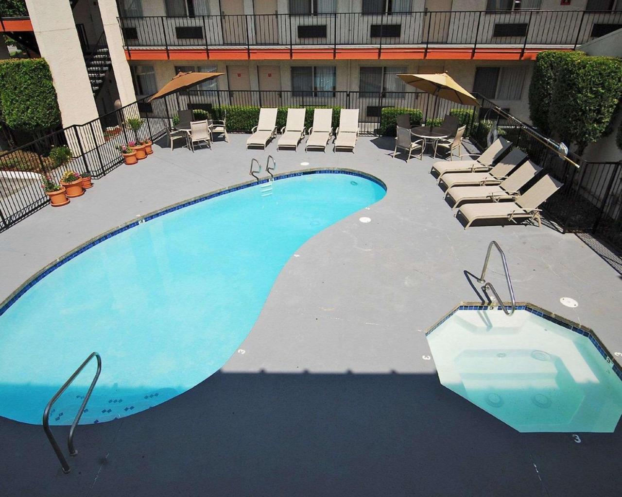 Morningglory Inn & Suites Bellingham Esterno foto