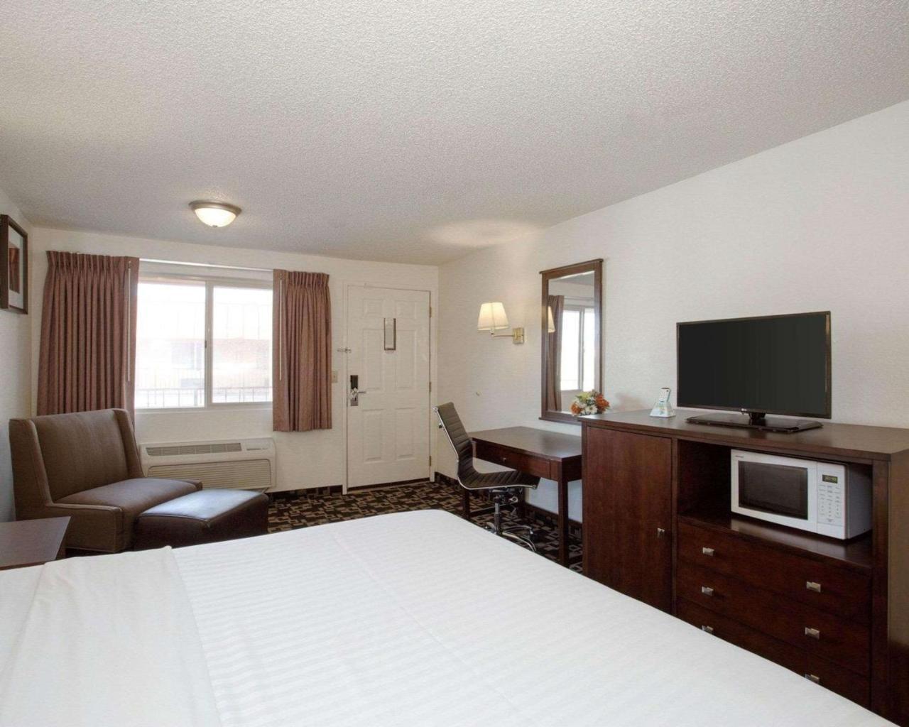 Morningglory Inn & Suites Bellingham Esterno foto